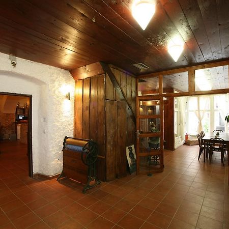 Hotel U Cerneho Orla Kostelec nad Černými Lesy Εξωτερικό φωτογραφία