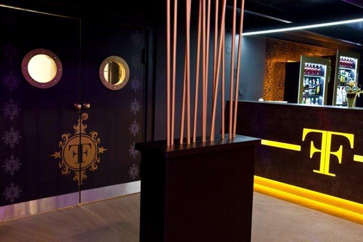 Hotel U Cerneho Orla Kostelec nad Černými Lesy Εξωτερικό φωτογραφία